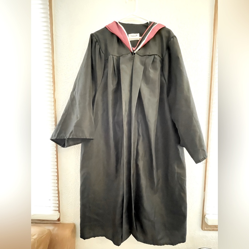 Black Graduation Gown w/ Red, Black, White Hood in 5’4” - 5’6”
